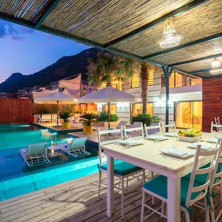 5 Bedroom 1684 Villa Kalkan